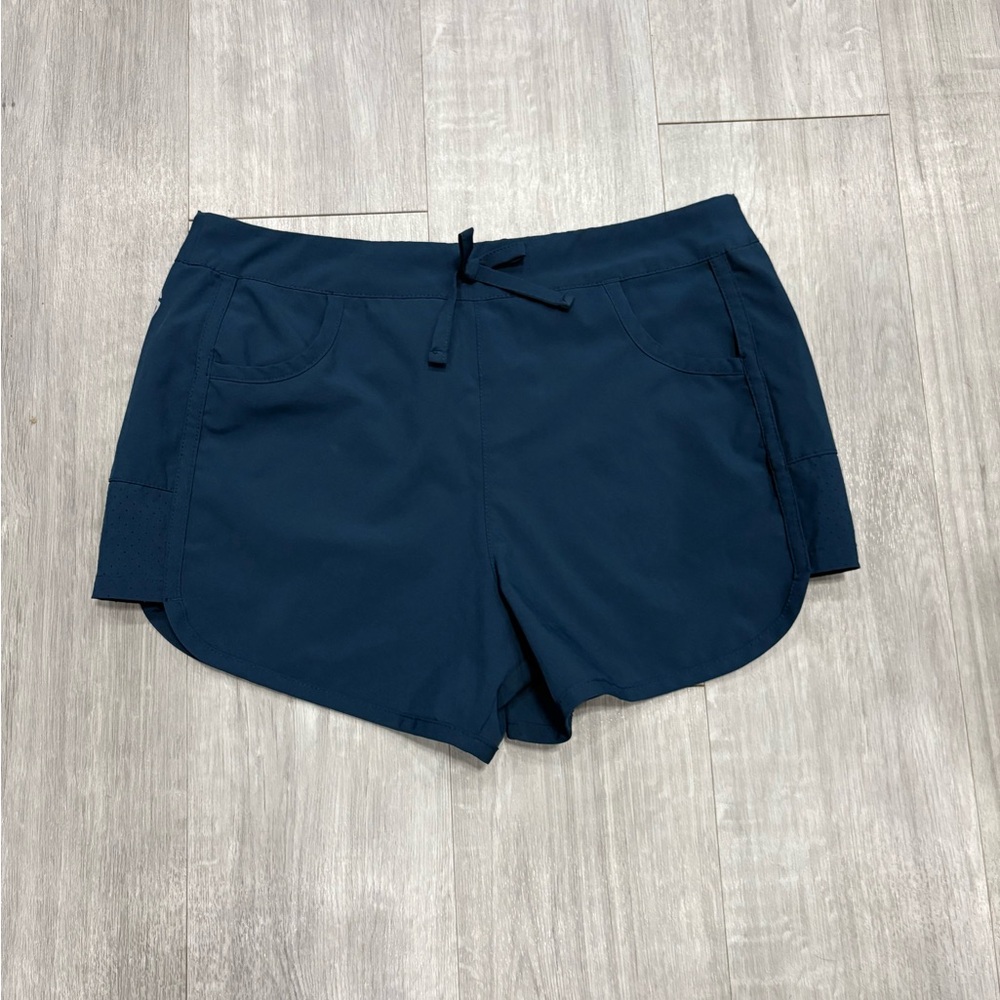 Magellan Outdoors Girls Youth Water Wicking Fishing Gear Shorts Size Large L